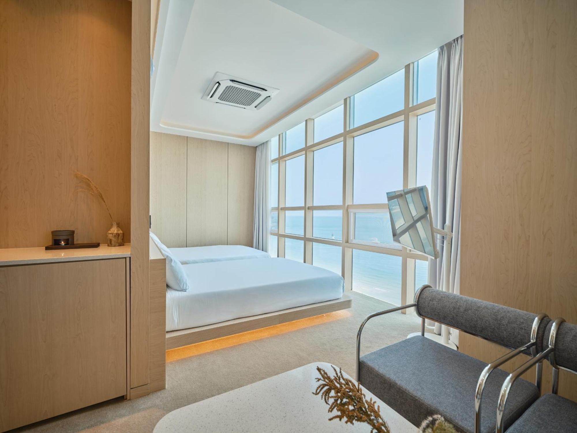 Hotel Uh The Haeundae 3*