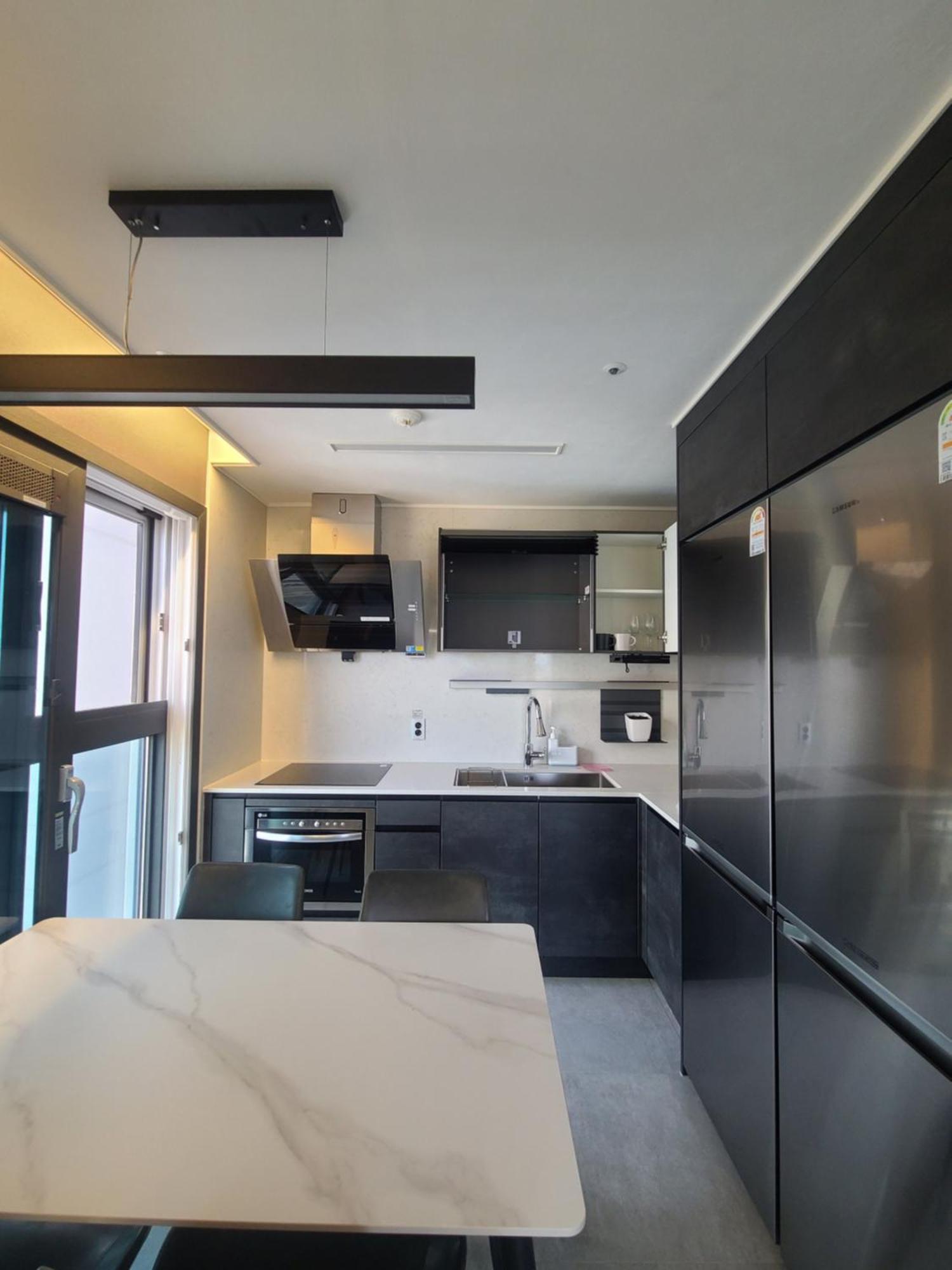 Songjeong Osiria Lounge Apartment *