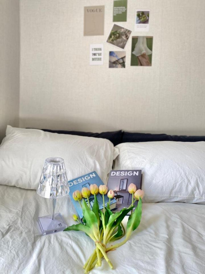 # 3room # 4bed # Gwangalli # Maximum 8 # Netflix # 120 Inch Beam Busan