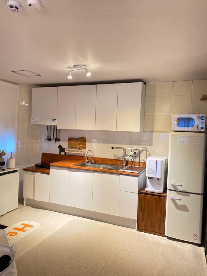 Căn hộ # 3room # 4bed # Gwangalli # Maximum 8 # Netflix # 120 Inch Beam