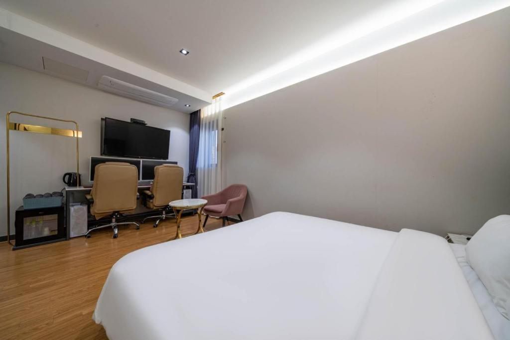 motel Den Basta Bifc 3*