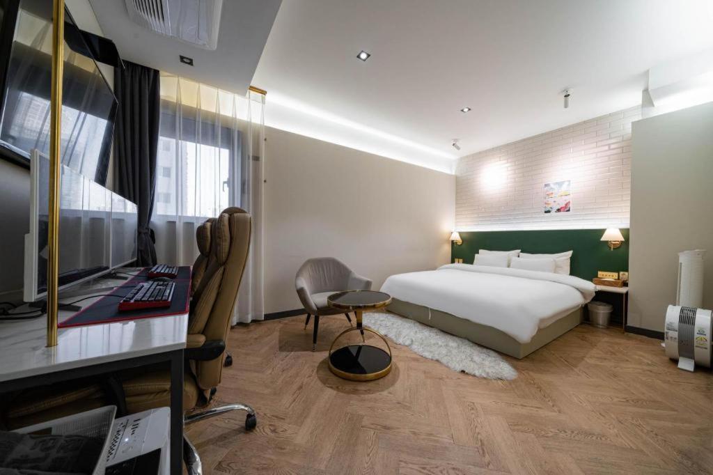 motel Den Basta Bifc Busan