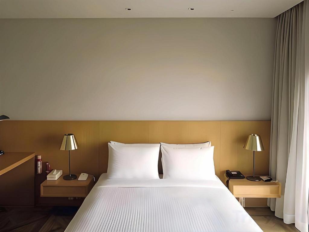 Illua Hotel 4*