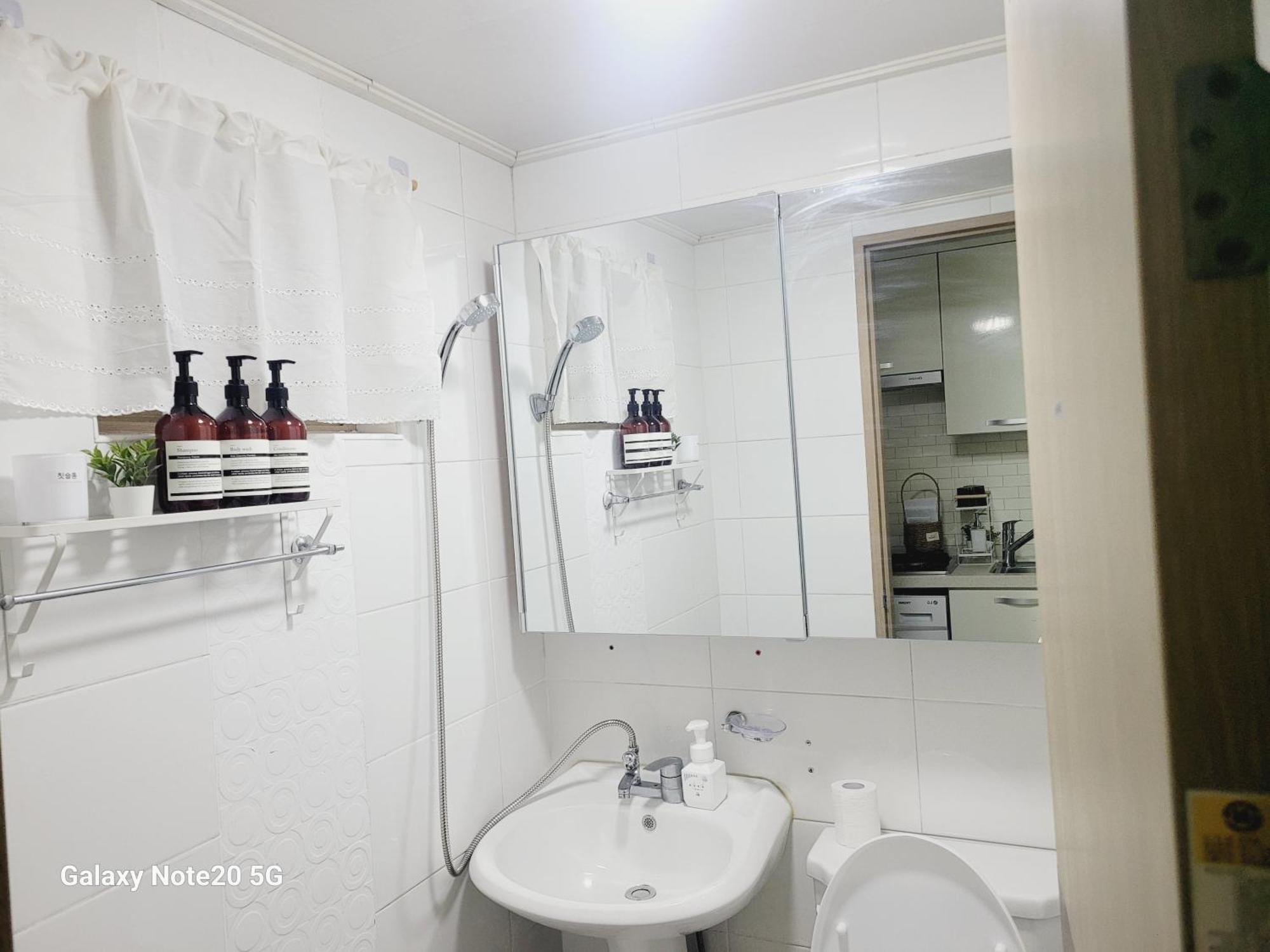 Apartment Yunseul
