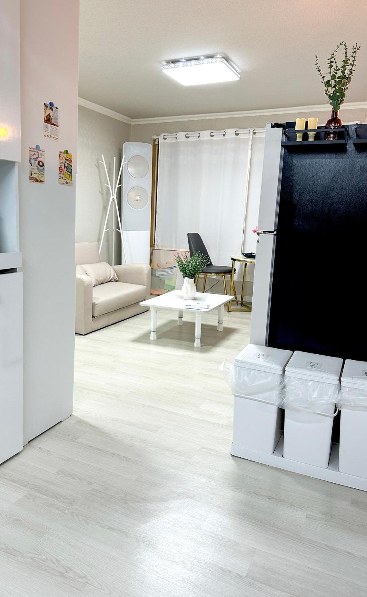 Apartment 3 House 1 Minute From Gwangalli *