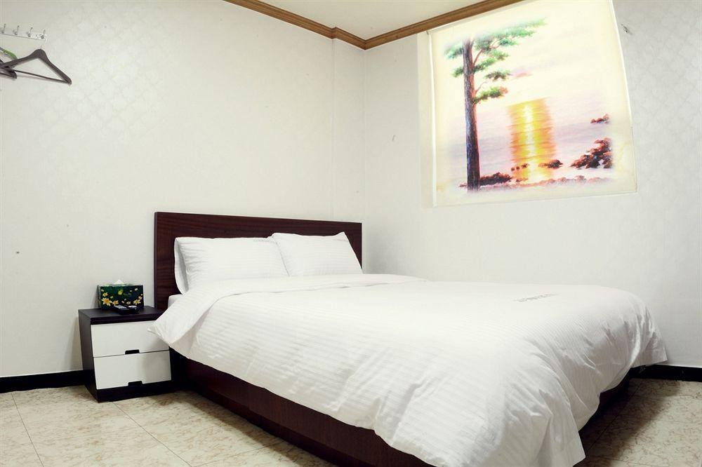 Jj Hotel 2*