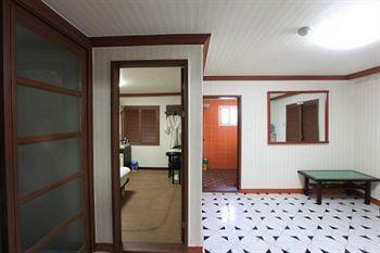 Top Motel Busan 2*