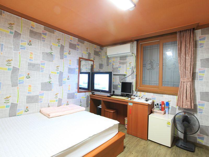 Busan Inn Motel Hotel