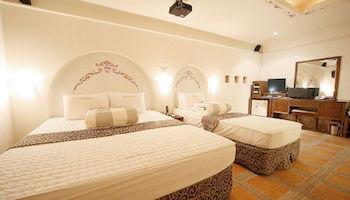 Hotel Ara 2*