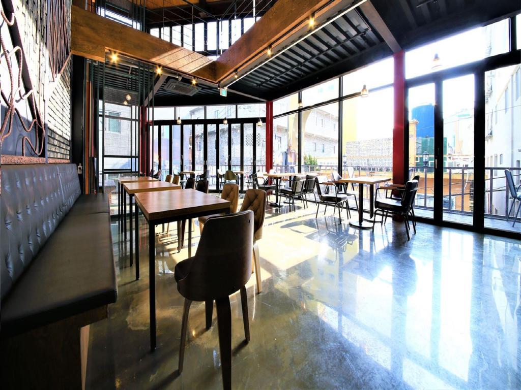 Elysee 3* Busan