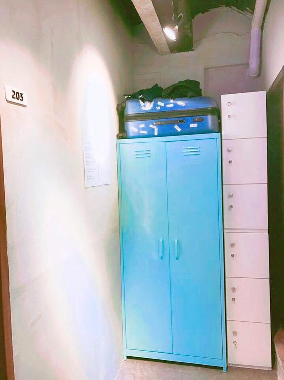 Check And Out & Pub Hostel