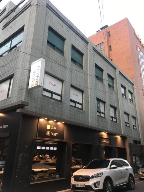 Sum Nampo Garosugil Hostel Busan