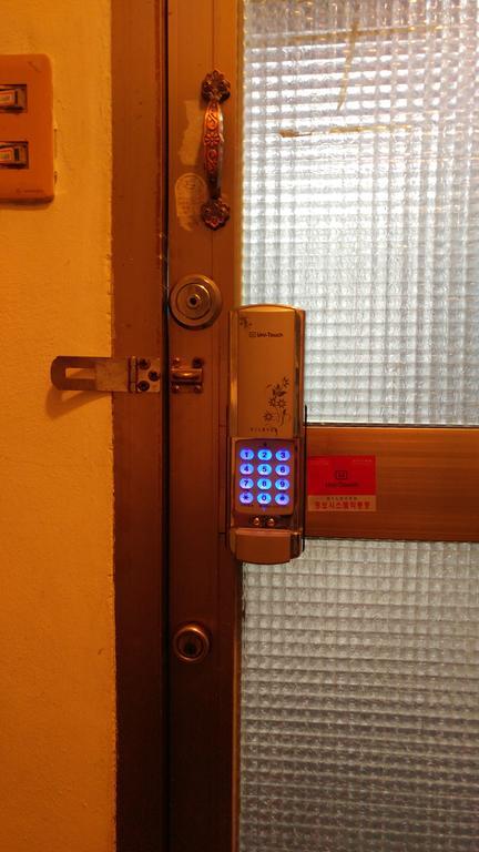 Exclusive Use Whole House For Apartment Busan