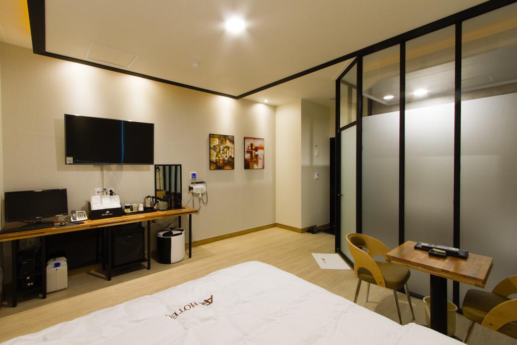 Ara Hotel Busan