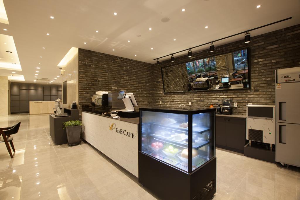 Hotel Gnb