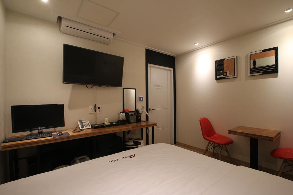 Ara Hotel Busan