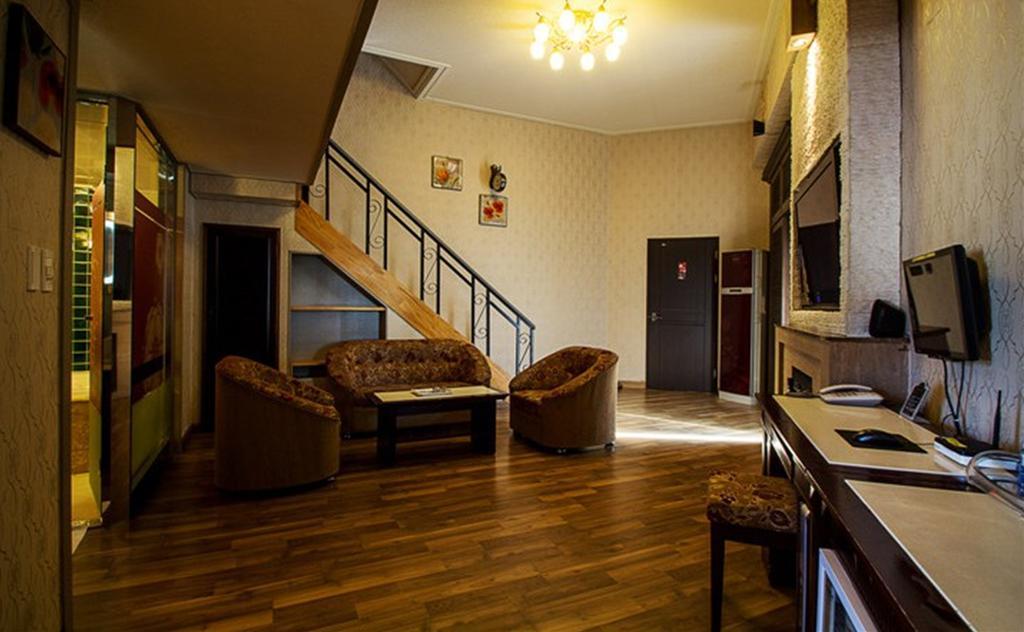 Won Hotel 2*