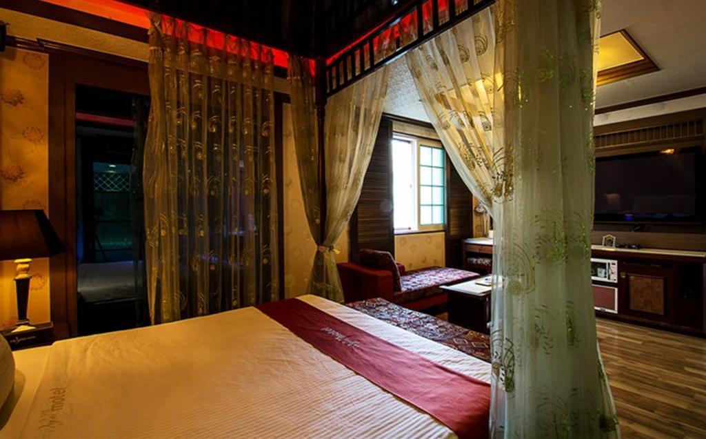 Won Hotel 2*