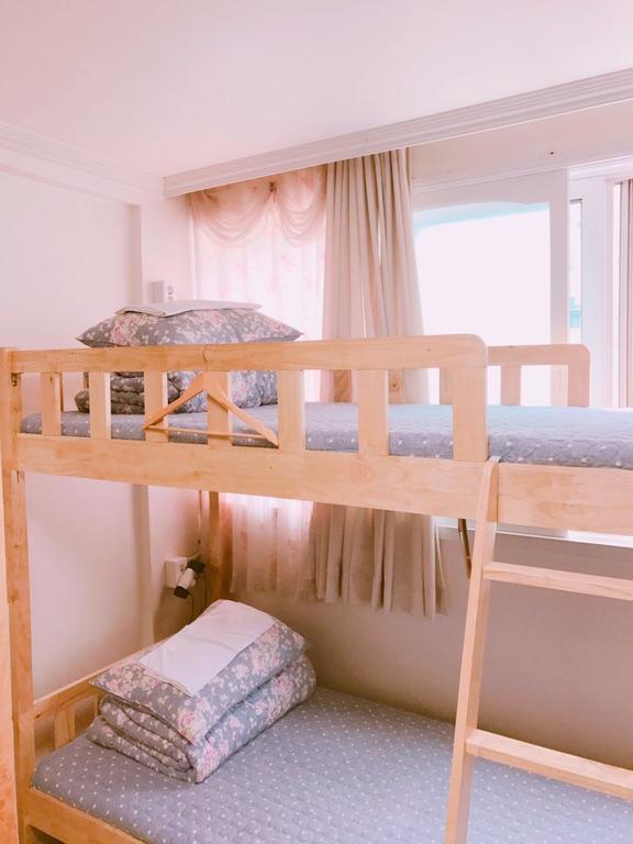 Check And Out & Pub Hostel Busan