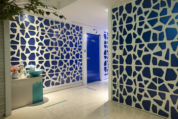 Max Hotel 2*