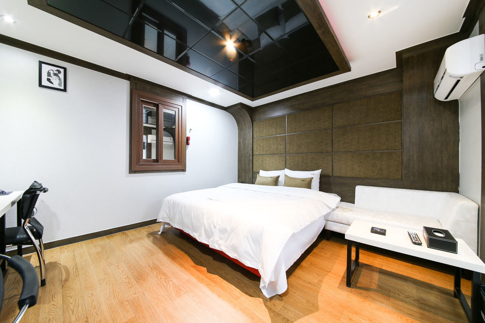 No.25 Hotel Busan Seomyeon Station 2*