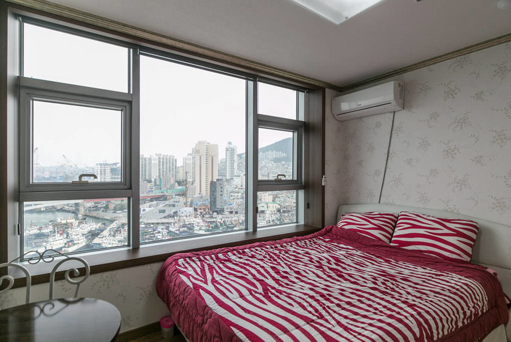 Aj House Busan