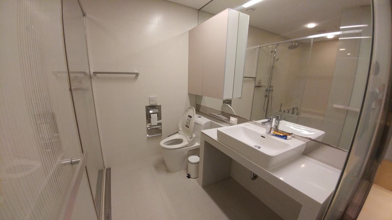 Haeundae Ocean Bridge Penthouse Apartment *