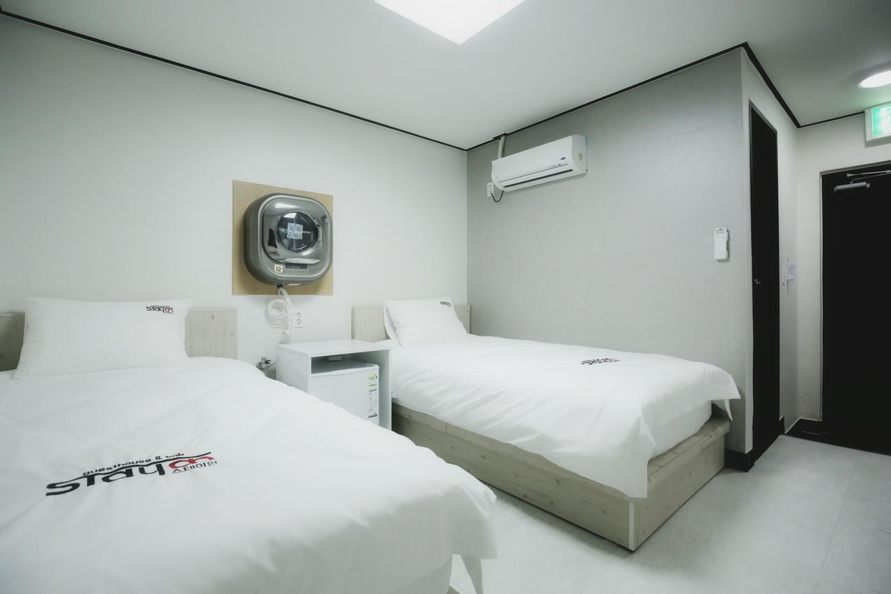 Hostel Stayan And Busan