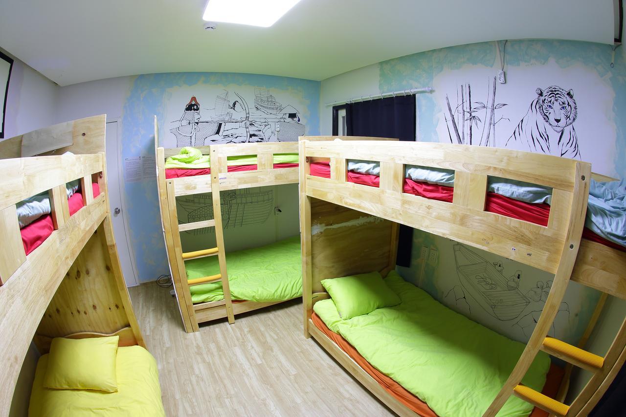 Hostel Vesta *
