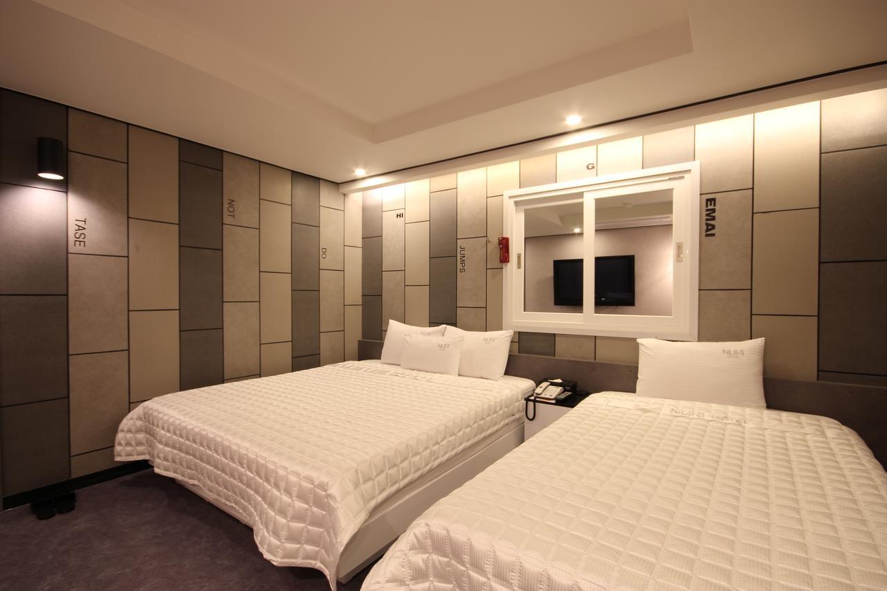 Nuri Gwangalli Motel 2*