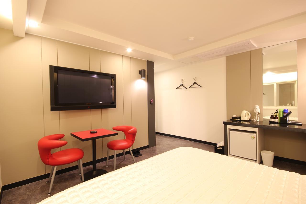 Nuri Gwangalli 2*