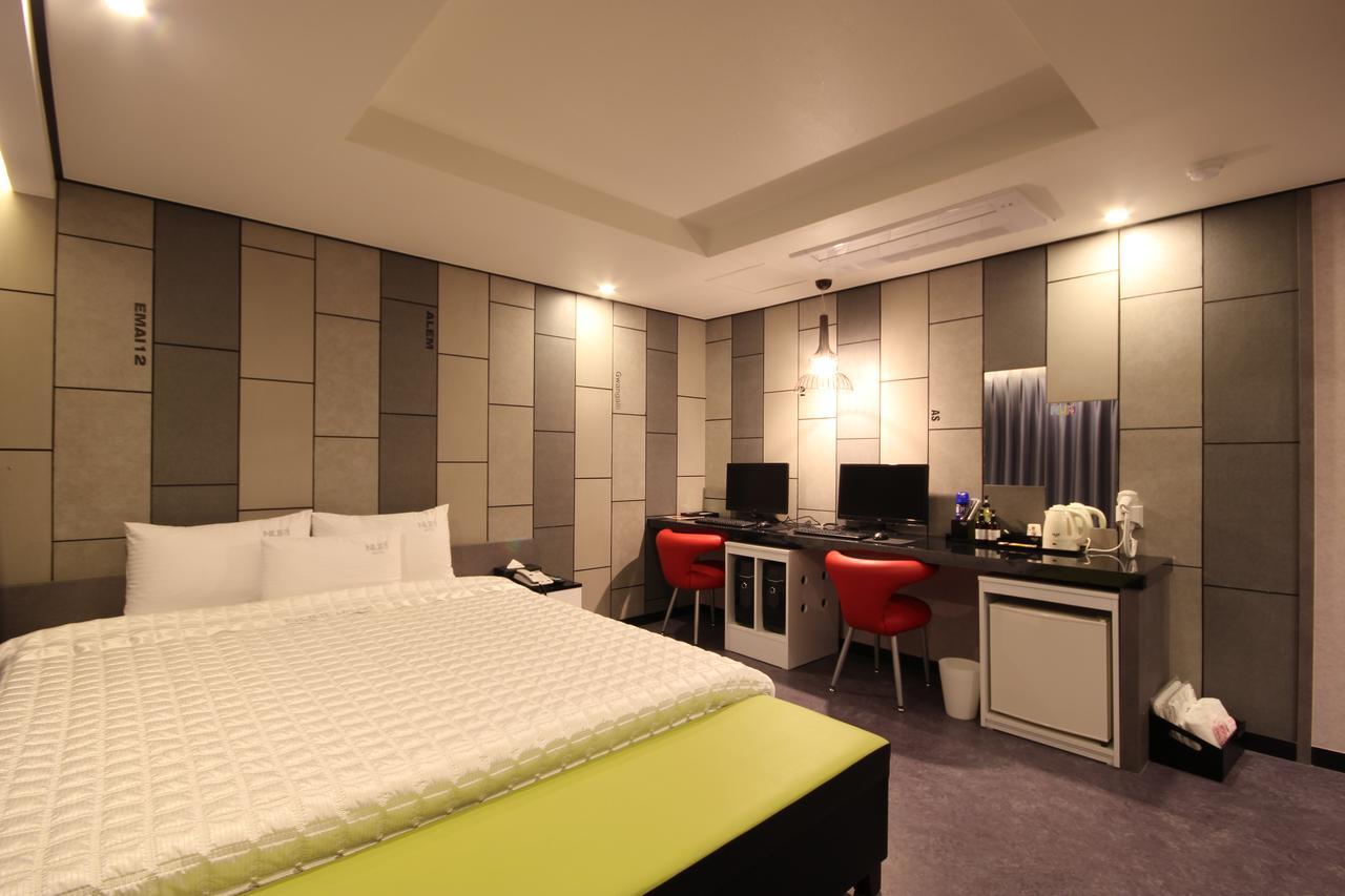 Nuri Gwangalli Motel 2*