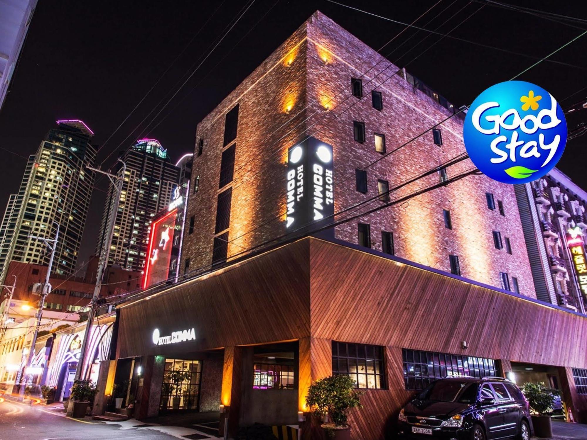 Comma Motel Busan