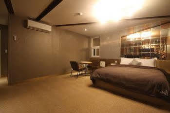 K2 Hotel