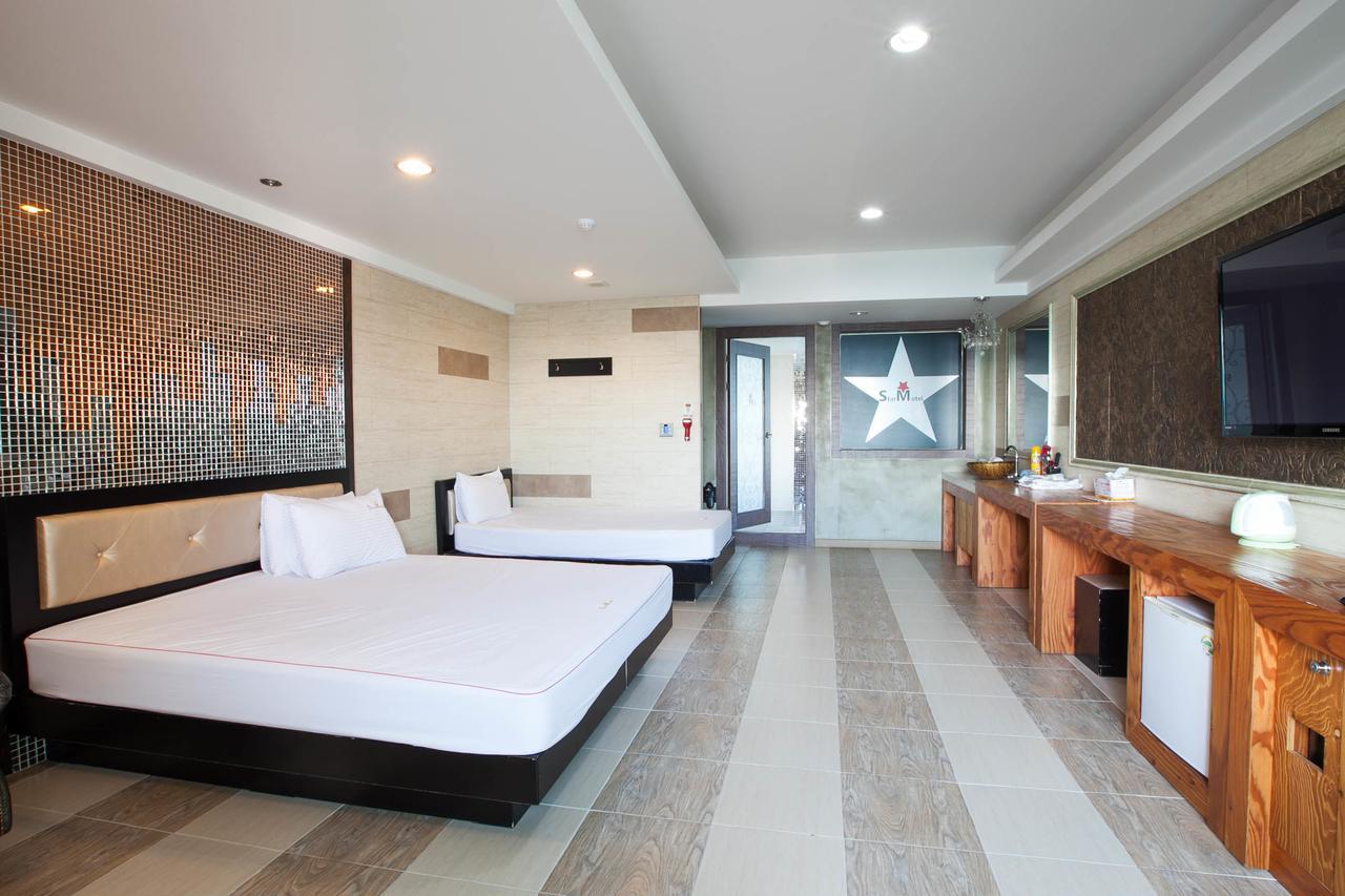 Star Hotel