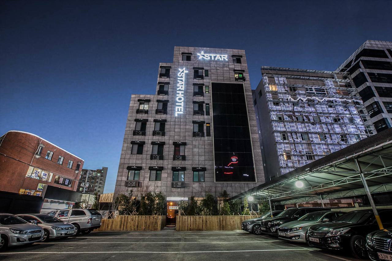 Hotel Star