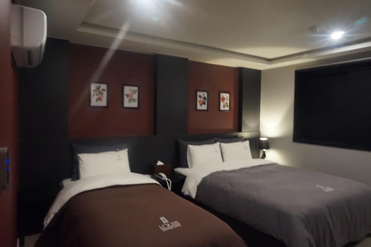 Louis Hotel