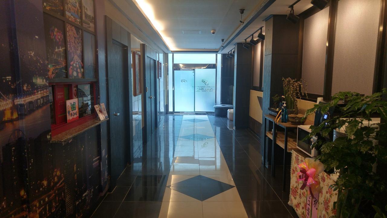 Nhà nghỉ Hotel Prince 2*