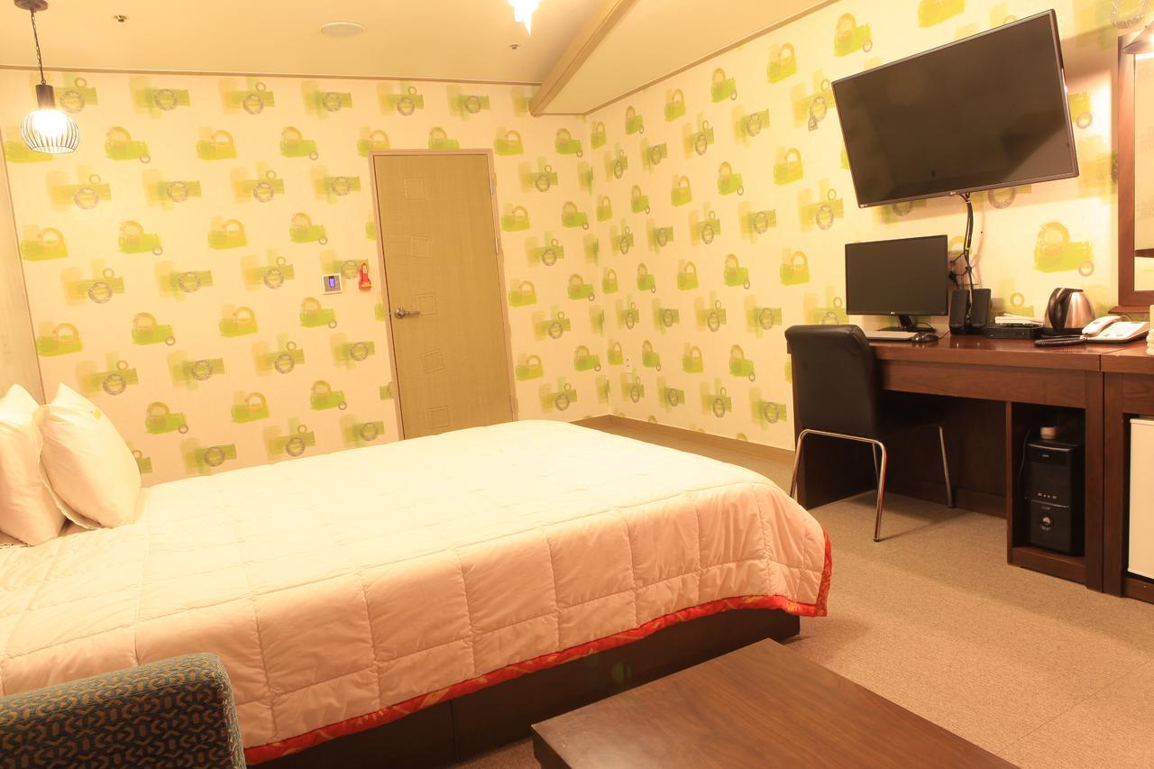 Marina Station Motel 2*