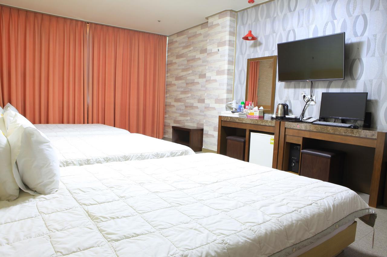 Marina Station Motel 2*