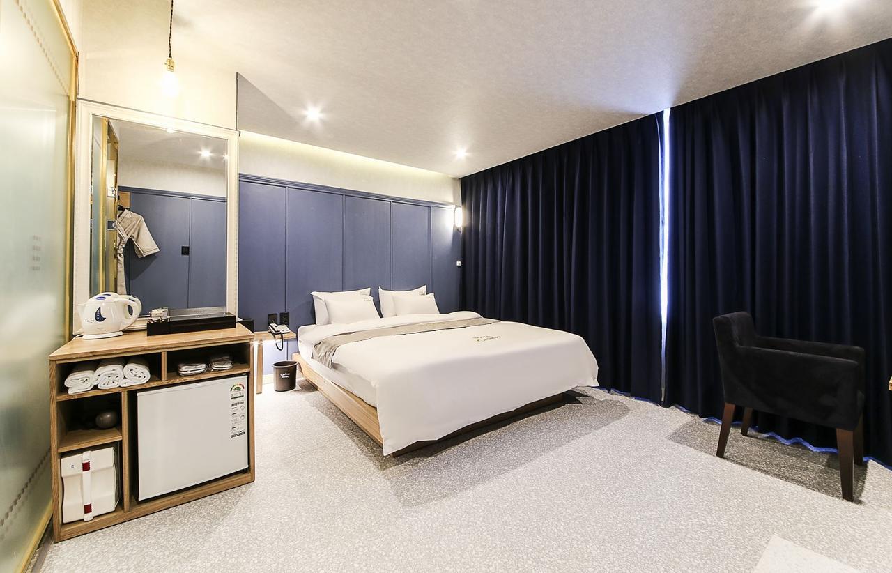 Carino Motel Busan