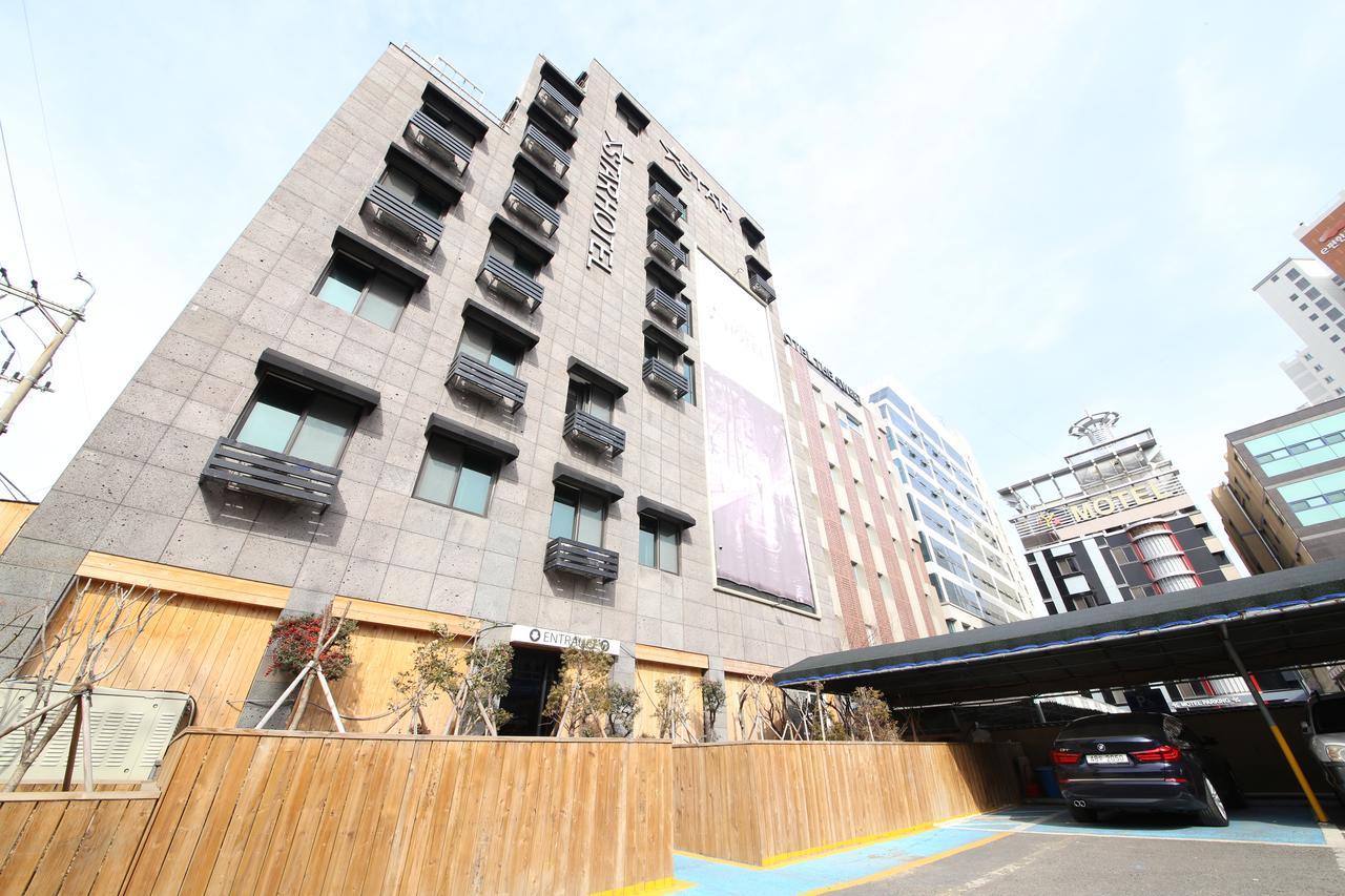 Hotel Star