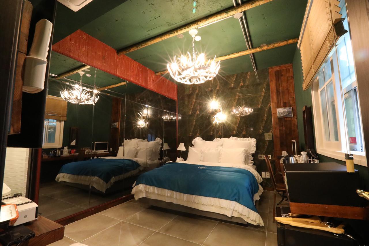 Hotel February Gangseo