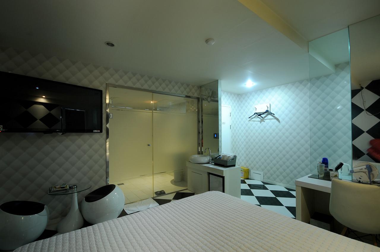Motel Wow Busan
