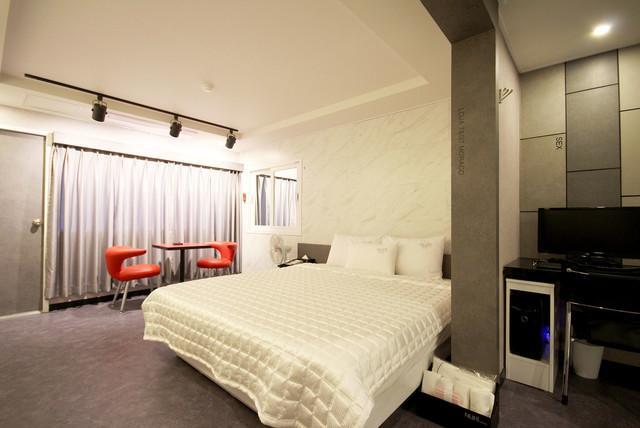 Nuri Gwangalli 2*