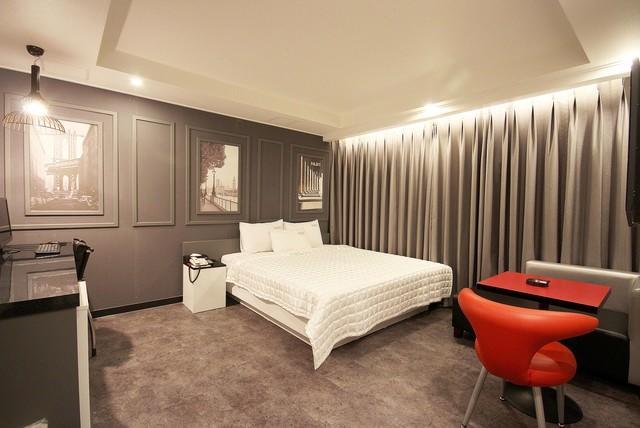 Nuri Gwangalli Motel 2*