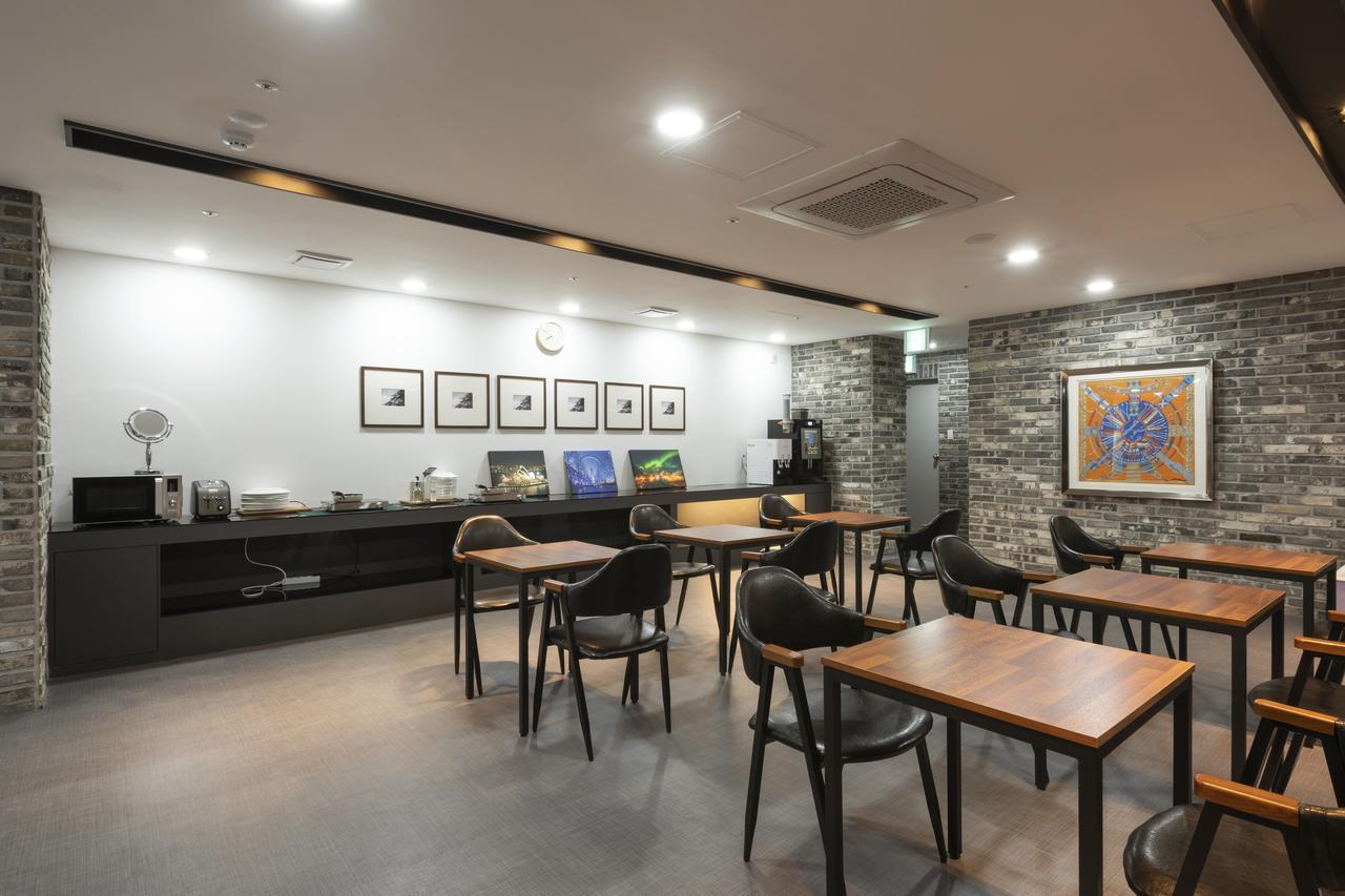 Hotel Seomyeon Brown-dot Gold 3*