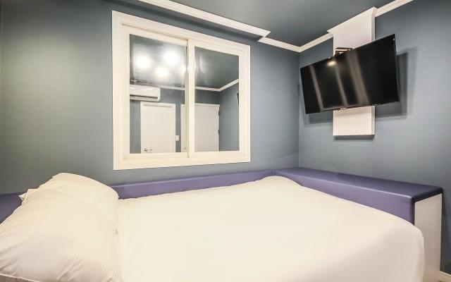Inn Hotel