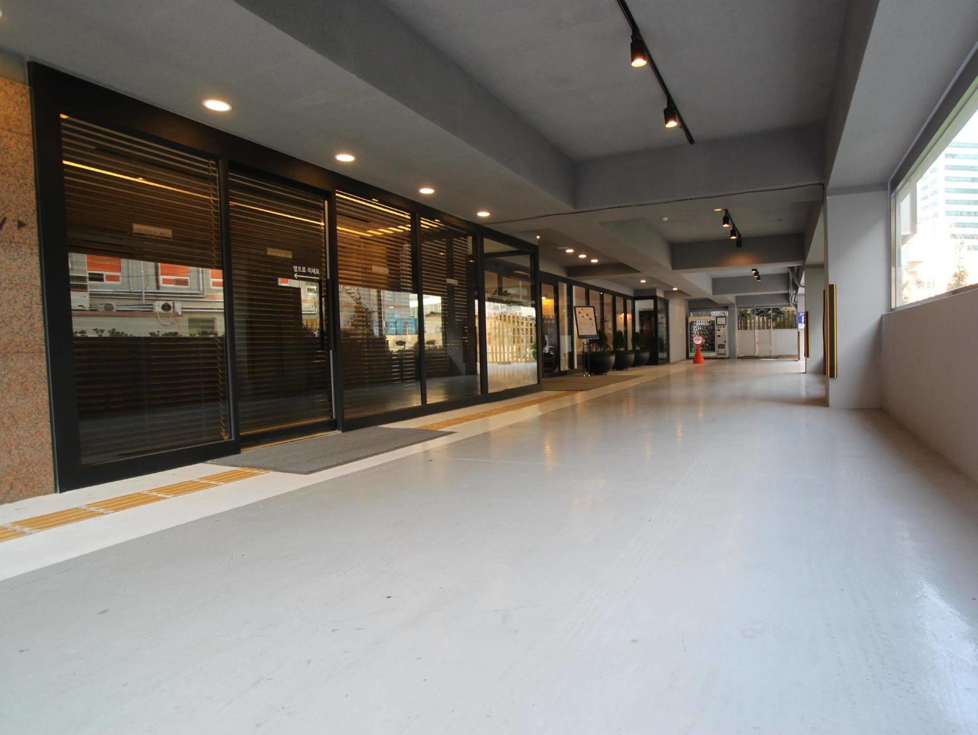 Foret Premier Haeundae Hotel 3*