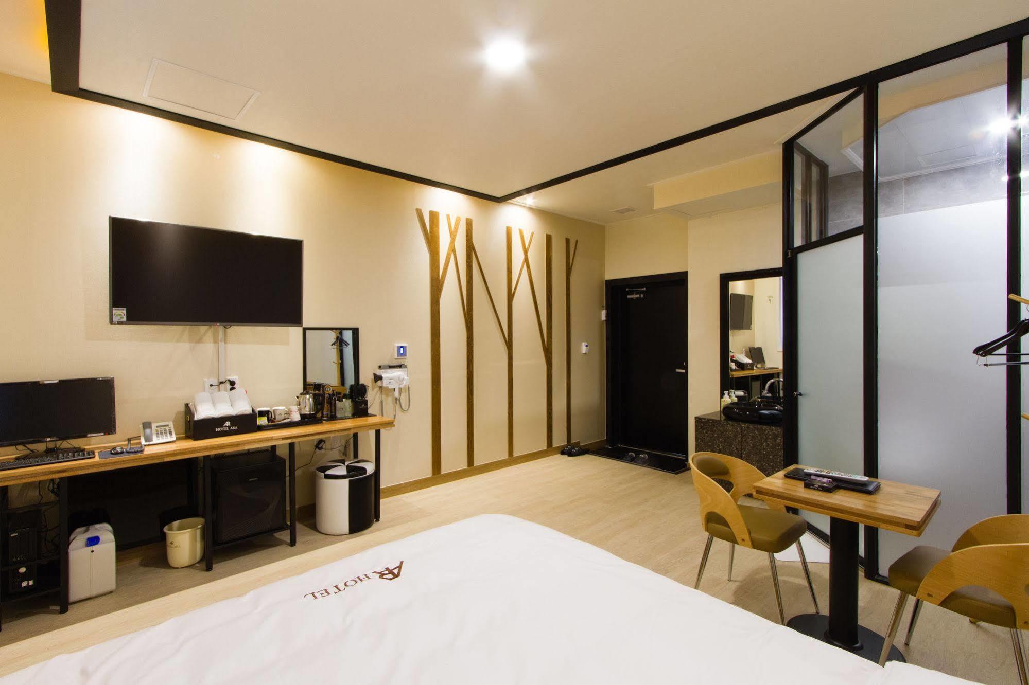 Ara Hotel Busan